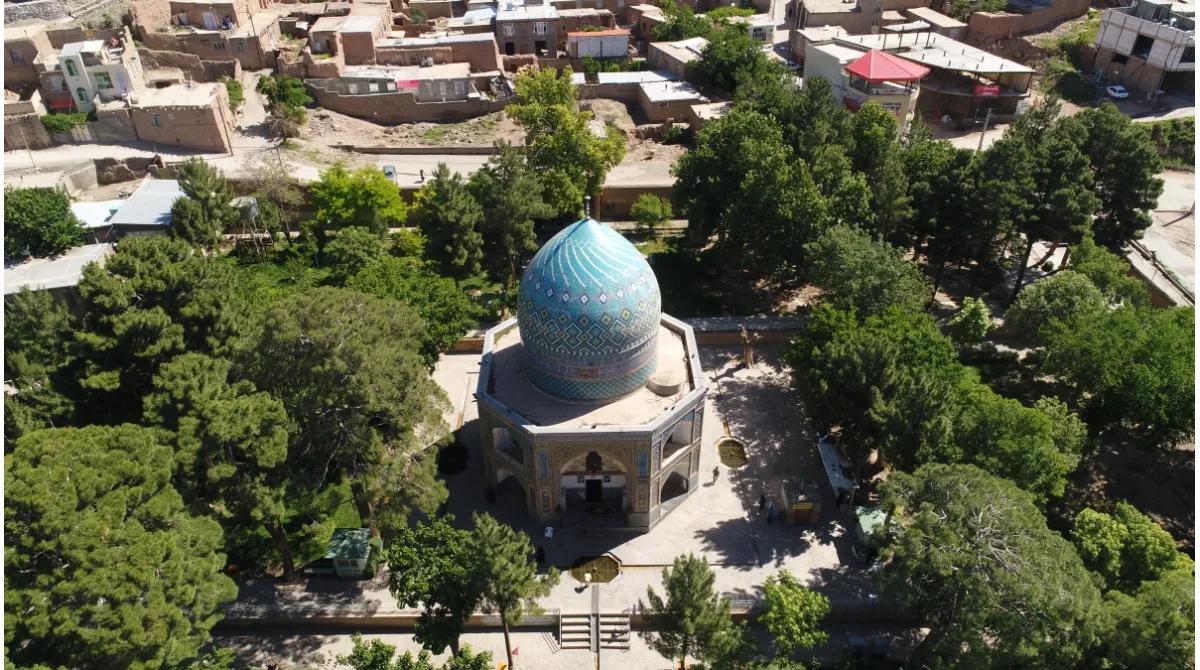 قدمگاه نیشابور | زیارتگاهی تاریخی در مسیر مشهد
